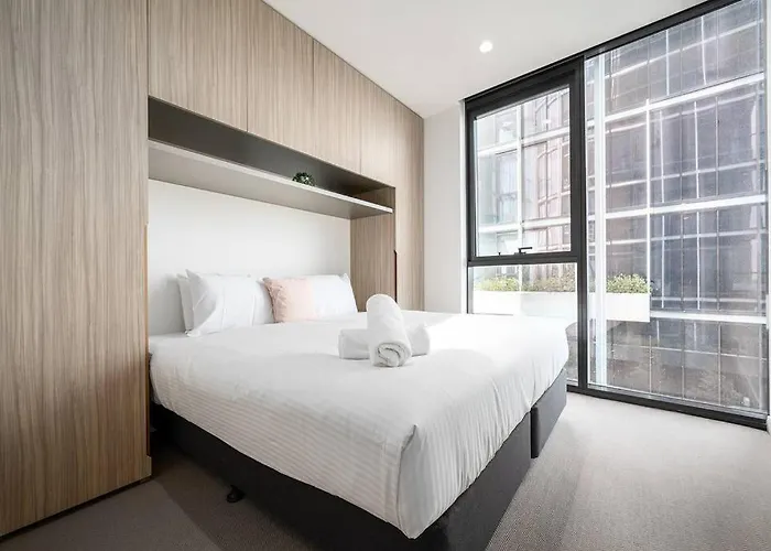 Nine Elm - Port Melbourne 403
